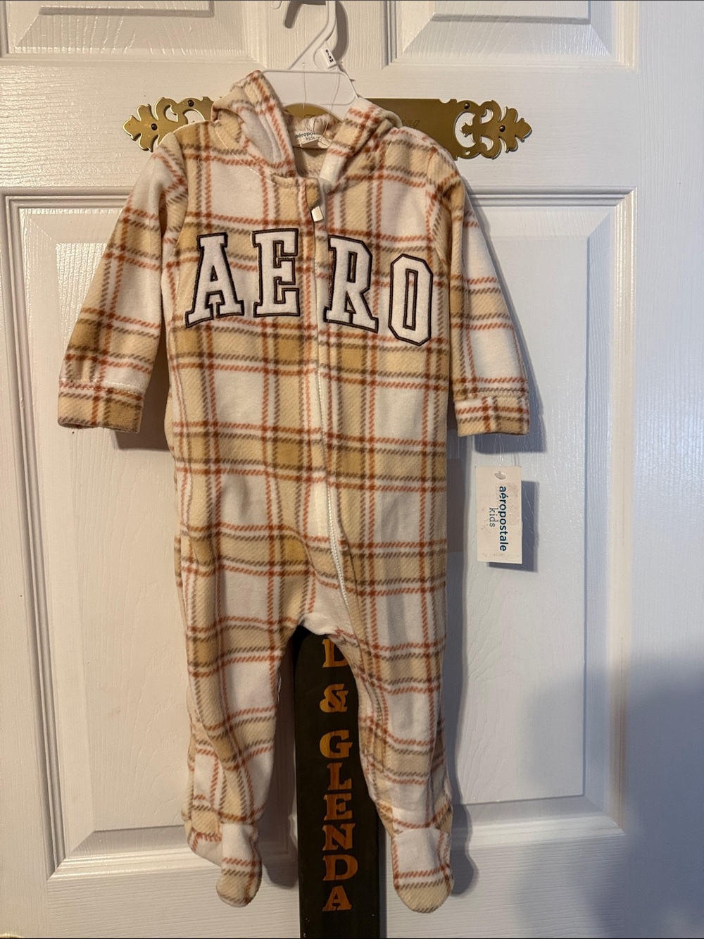 Aeropostale Kids Beige Plaid Hooded and Footed Baby One-Piece; size: 6-9 months